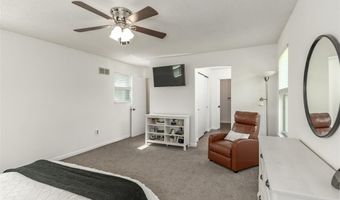 2021 Saint Christopher Way, Arnold, MO 63010