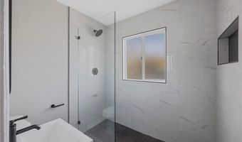 913 S 3rd St E, Las Vegas, NV 89101