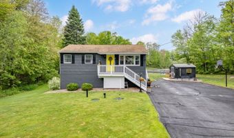 5 Emerald Dr, Alloway, NJ 07422