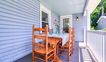 820 NW Dunlewy St NW, Asbury Park, NJ 07712