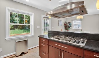 9928 FLEMING Ave, Bethesda, MD 20814