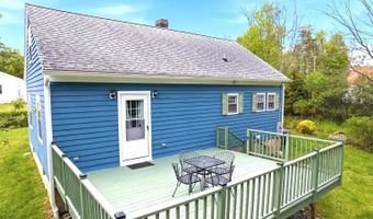 26 Knoll Crest Ln, Bennington, VT 05201