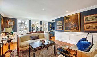 22 Lantern Ln, Barrington, RI 02806