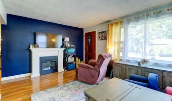 11 Golden Blvd, North Smithfield, RI 02896