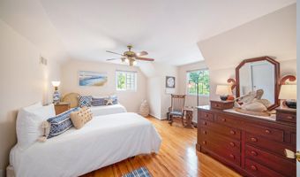 1507 Dicken Dr, Ann Arbor, MI 48103