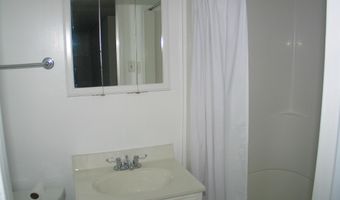 5707 CROMWELL Dr, Bethesda, MD 20816