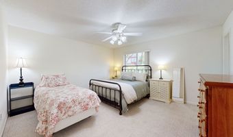 68 Virginia Ave 14, Danbury, CT 06810