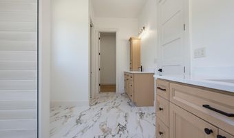 713 Province Rd, Belmont, NH 03220
