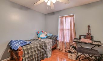 921 Navajo Ave, Absecon, NJ 08201