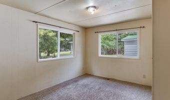 7421 WELLS St, Bonners Ferry, ID 83805
