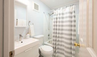 55 Mill Plain Rd 32-6, Danbury, CT 06811