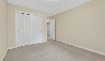 11 Soneric Ln, Richmond, RI 02812