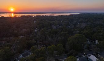 12 Fraser St, Beaufort, SC 29907