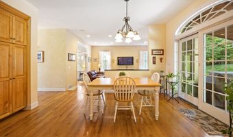 325 Westwood Rd, Bristol, CT 06010