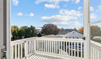 74 Valley Rd, Middletown, RI 02842