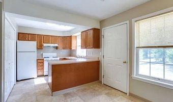 45 1 Stonington Ln, Amherst, NY 14068