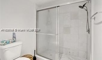 3400 NE 192nd St 1403, Aventura, FL 33180