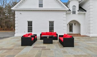 6801 CAPRI Pl, Bethesda, MD 20817