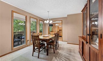 6 Paxton Ln, Bella Vista, AR 72714