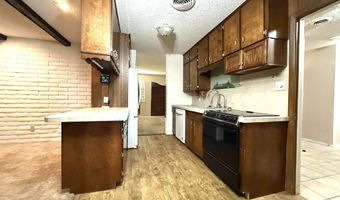 2310 W Cerro Rd, Artesia, NM 88210
