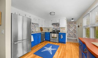 122 Salt Rock Rd, Barnstable, MA 02630