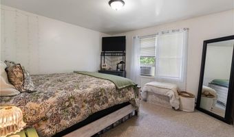 43 Garfield St, Newport, RI 02840