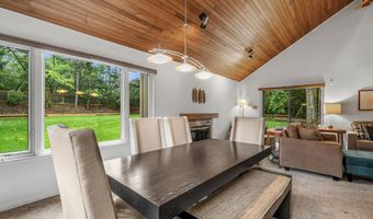 3735 Tremont Ln, Ann Arbor, MI 48105