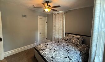 619 N 10th St, Atchison, KS 66002
