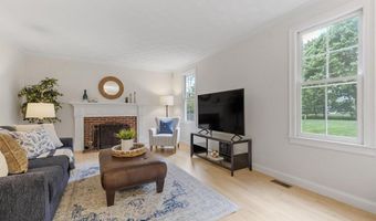 37 Concord Rd, Acton, MA 01720