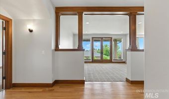 4223 N La Fontana Way, Boise, ID 83702
