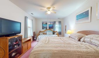 90 E Woodland Ave 90, Absecon, NJ 08201