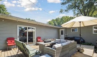 583 Market St, Algonac, MI 48001