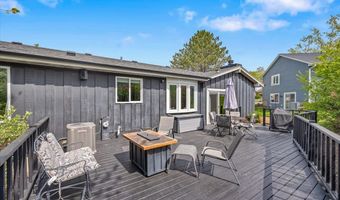 39867 N Harbor Ridge Dr, Antioch, IL 60002