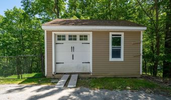 78 Hitching Post Ln, Bedford, NH 03110