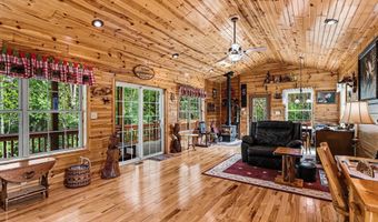 1900 N Forest Lake Dr, Alger, MI 48610