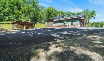 7040 Loy Rd, Arena, WI 53503