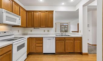 15156 Dundee Ave, Apple Valley, MN 55124
