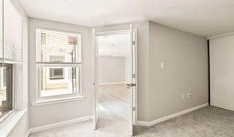 4401 PEMBROOK VILLAGE Dr 102, Alexandria, VA 22309