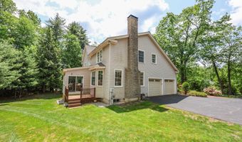 48 Essex Rd, Bedford, NH 03110
