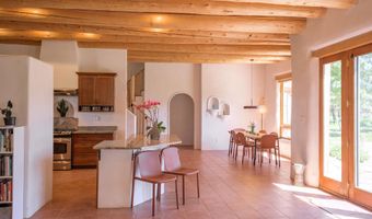 9 Desiderio, Arroyo Seco, NM 87514