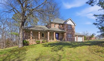 916 E 27th St, Baxter Springs, KS 66713