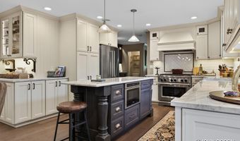 626 Spaulding Ave SE, Ada, MI 49301