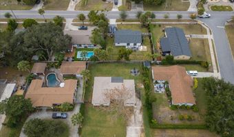 490 MAKO Dr, Atlantic Beach, FL 32233