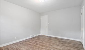 1407 Elm St, Alexandria, MN 56308