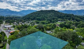 1194 Main St, Andrews, NC 28901