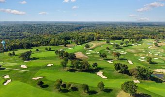 244 Barton Shore Dr, Ann Arbor, MI 48105