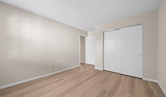 700 Auber Ridge Ct, Ballwin, MO 63011