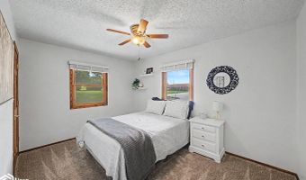 2349 Lake View Dr, Ames, IA 50010