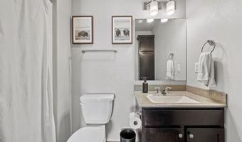1162 Mary Ln, North Liberty, IA 52317