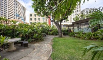 750 Amana St 1803, Honolulu, HI 96814
